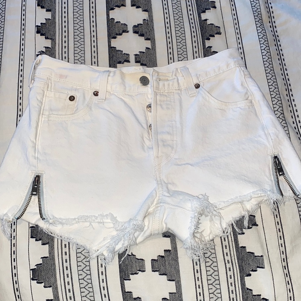 Levi’s 501 shorts